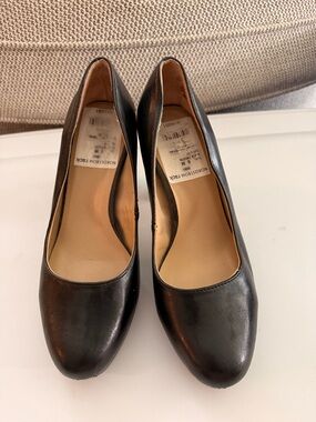 Nordstrom Black Leather Mid-Heel Pumps